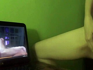 Redhead MILF Hits Climax Dry Humping to Homemade Porn