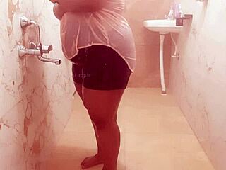 Sexy south indian maid passionately shows her boobs