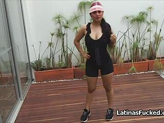 fucking curvy latina amateur camila on casting interview