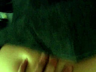 Rica Colegiala Cogida De Perrito Con Dedo En Culo!