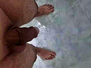 Hey cutie, wanna see me leak in the shower tonight?