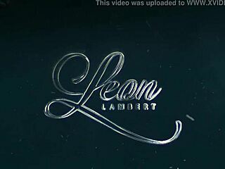 no panties twerking with big tits and big ass redheads