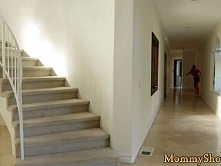 Seductive Stepmommy And Teen Babe