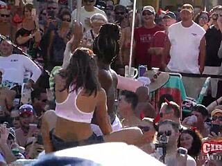 Insane Pussy Twerk at Key West Pool Party Fest
