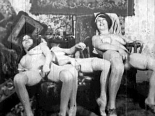 Vintage Lesbians & Cumshots Antique Hairy Retro