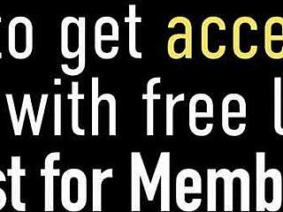 Sara Jay's Big Tits Get Licked and Fucked!