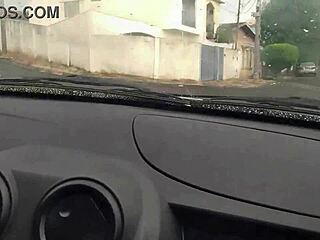 Motorista De Uber Gozou Na Boca Da Passageira Pagando Corrida Com Boquete