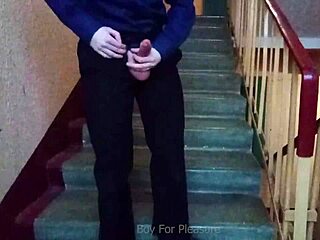 bisexual bodybuilder jerks off outdoors after school