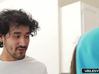 ginger gray and penelope kay in family pie episode