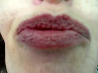 Prepare to worship my big juicy ass, declares mature PAWG Dawnskye1962