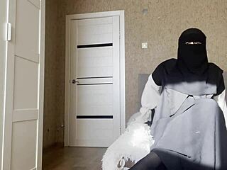 Arab Milf with Big Ass Guides Your Jerk Off Session 😍