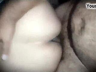 la vecinita me invita a su habitacion for massage with mature horny ass