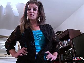 usawives compilation of hottest matures and milfs masturbating!