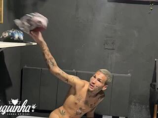 Fot�grafo Resolveu Dar Em Cima De Cliente Hetero E Olha No Que Deu