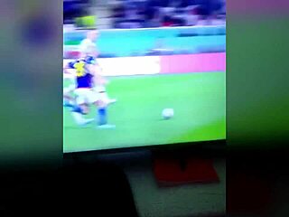 I fuck my stepsister during the game pov