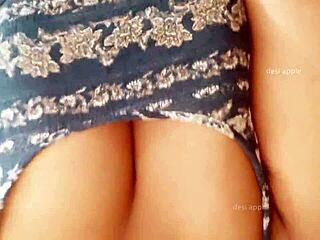 Indian College Teacher Shows Off Her Tits in Steamy Classroom Encounter