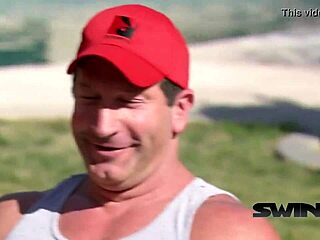 Lucky guys get to bang hot chicks with monster cocks 😏