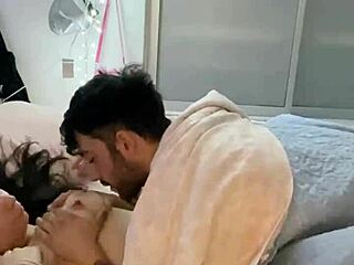 Wow, that big cock feels amazing with this Chilean girl 😍