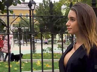 Does this sexy bombshell rim your anus with her tongue?