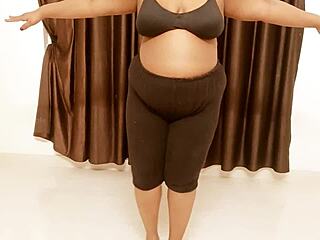 Sexy Indian Girl with Big Tits