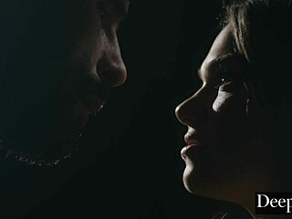 I’m Torn Watching Athena Faris Take It Deep in the Garage!