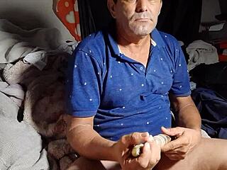 I'm addicted to cocks in this gay narrative