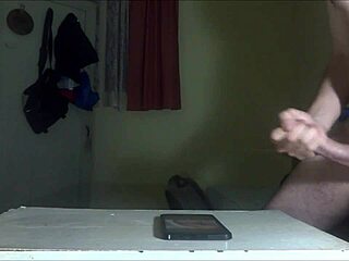 Jerking hard for cassidyboo with cum on face