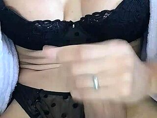 Katherine Byonda, you're stunning in that outfit