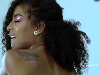 Ariella Finds Well-Endowed Guy At Block Party