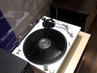 seeks internetspb for oral fun with monster cocks