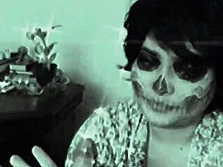 Intense spooky premature cum compilation with flashing lights warning for Halloween, featuring deepthroat and blowjob scenes