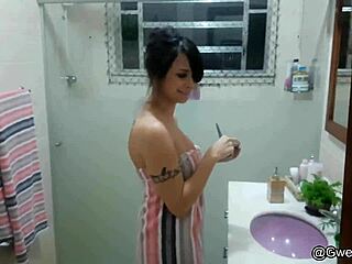 Man, Gween Black gets me after a bath, sucking and finishing inside! 😈