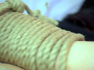 Lecherous wench gives sloppy blowjob and gets cum