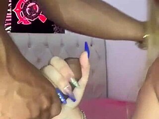 Blonde gives wet blowjob to boyfriend 😍