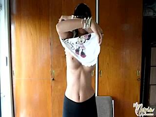 Recopilacion De Videos Del Recuerdo Cogiendo Con Alex 5, Oral Y Dildo Masturbation With Clothes Ripped.