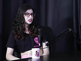 yumi trap hides her cock in photos, a guy likes it, and despite being shy online, she does what she wants