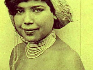 Retro Interracial Beauties Showing Natural Tits in Vintage Outdoor Scenes