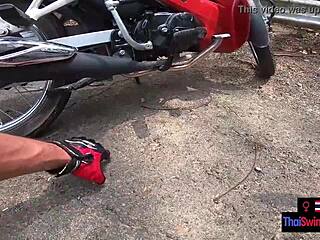 Amateur Asian Teen 18+ Enjoys Big Cock Boyfriend