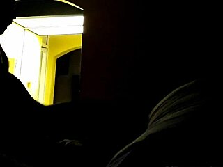 Amateur couple Chelo y Leo caught on hidden cam