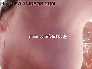 What sounds and faces in this blowjob deepthroat?