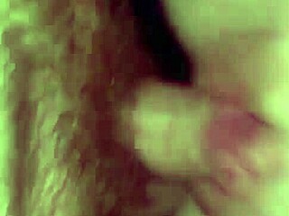 Hot 18 Year Old Babe Shows Tight Sexy Pussy