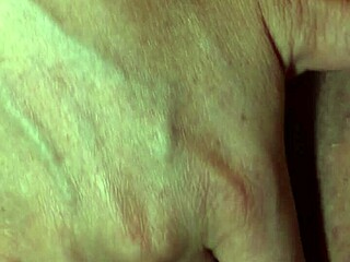 sexy stranger agreed to masturbate in front of me in the taxi for a reward, what a view!