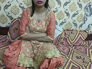 Hey, Indian stepmom caught pissing in clear Hindi audio video