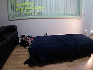 Gigi Breeze Does Sexy Casting Interview in Left 4 Style