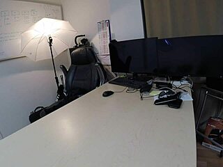 Gigi Breeze Does Sexy Casting Interview in Left 4 Style