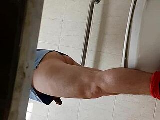 What makes this spanish gay video so intriguing?