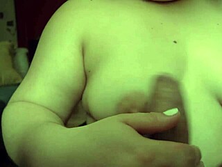 pov of a bbw lightskin dominican sucking her neighbor off! 🔥