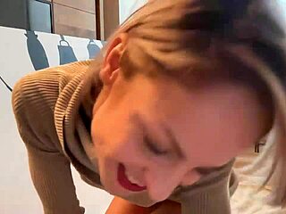 hey, just painting my studio art today, wanna join?