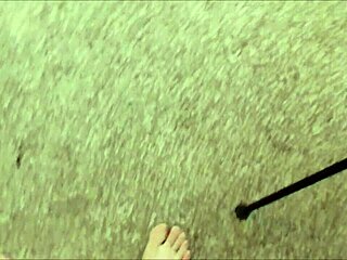 Olivia Wilder endures a huge monster facial cumshot in 3D porn