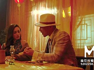 Hey, Check This Out! Chinese Massage Parlor Action With Li Rong Rong!